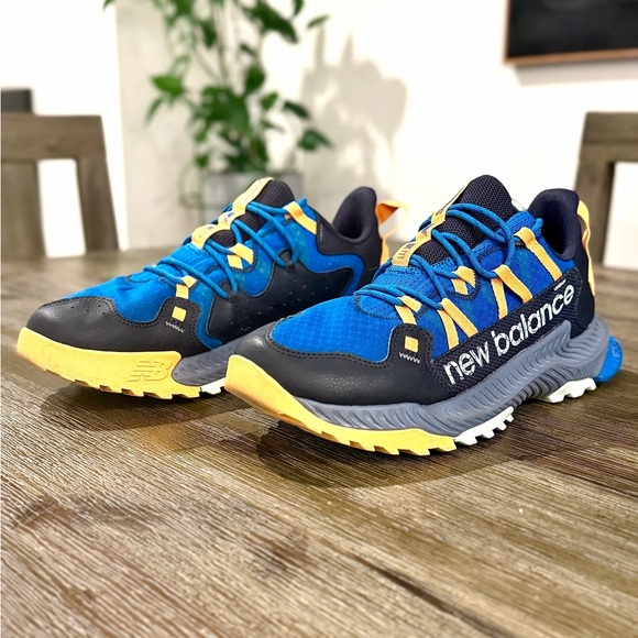 Men’s Size 11.5 New Balance Shando Trail Running Shoes Wave Blue Orange